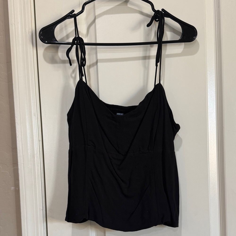 Old Navy Elegant Black Camisole Top / M56